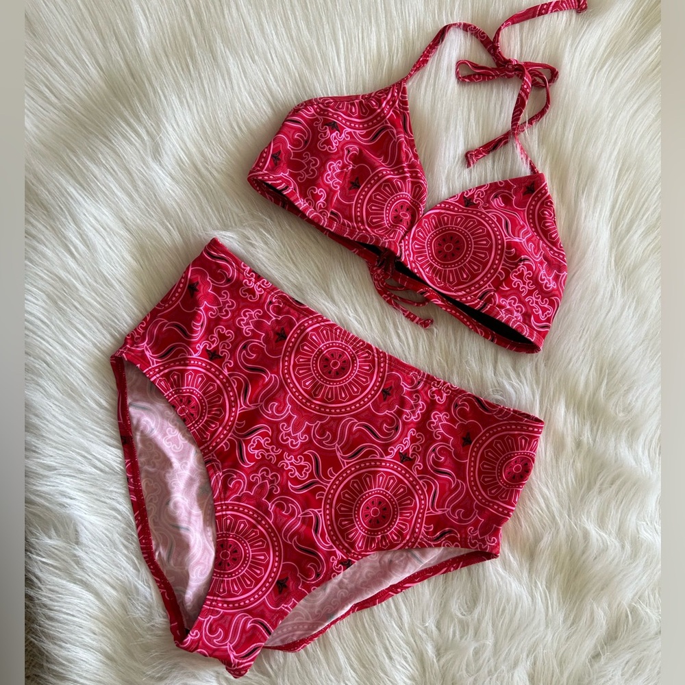 Venus - Bikini Swimwear Size 12
